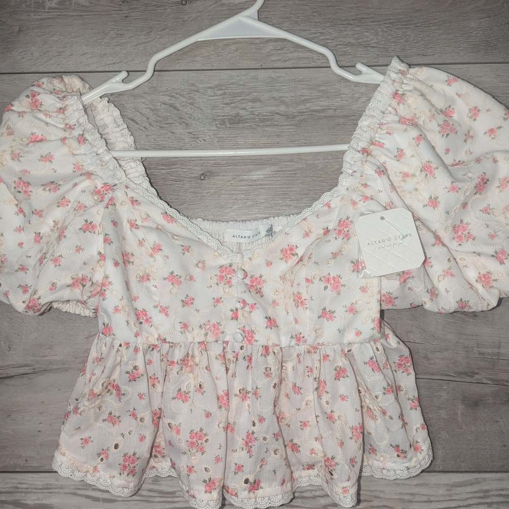 Cream Floral Puff Sleeve Peplum Top - Picture 2 of 2